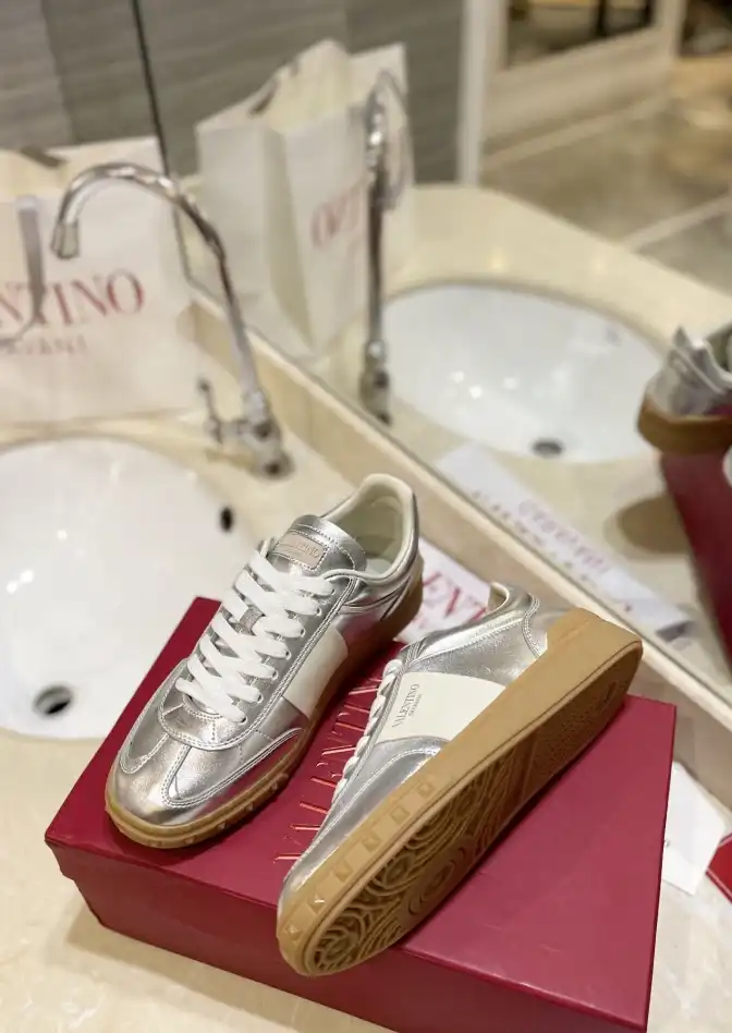 hype Valentino Casual Shoes