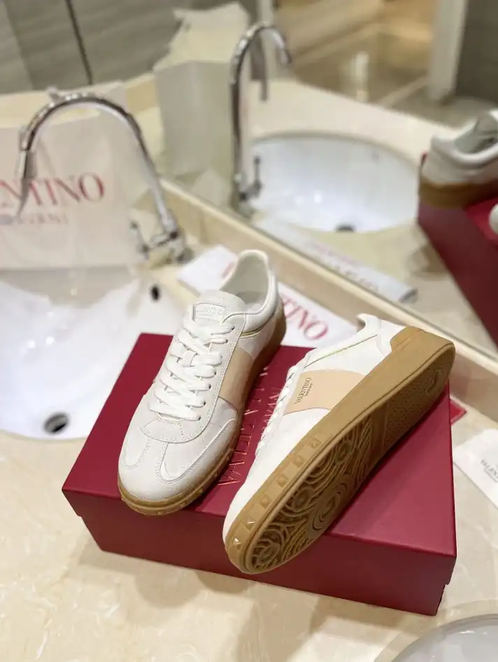 hype Valentino Casual Shoes