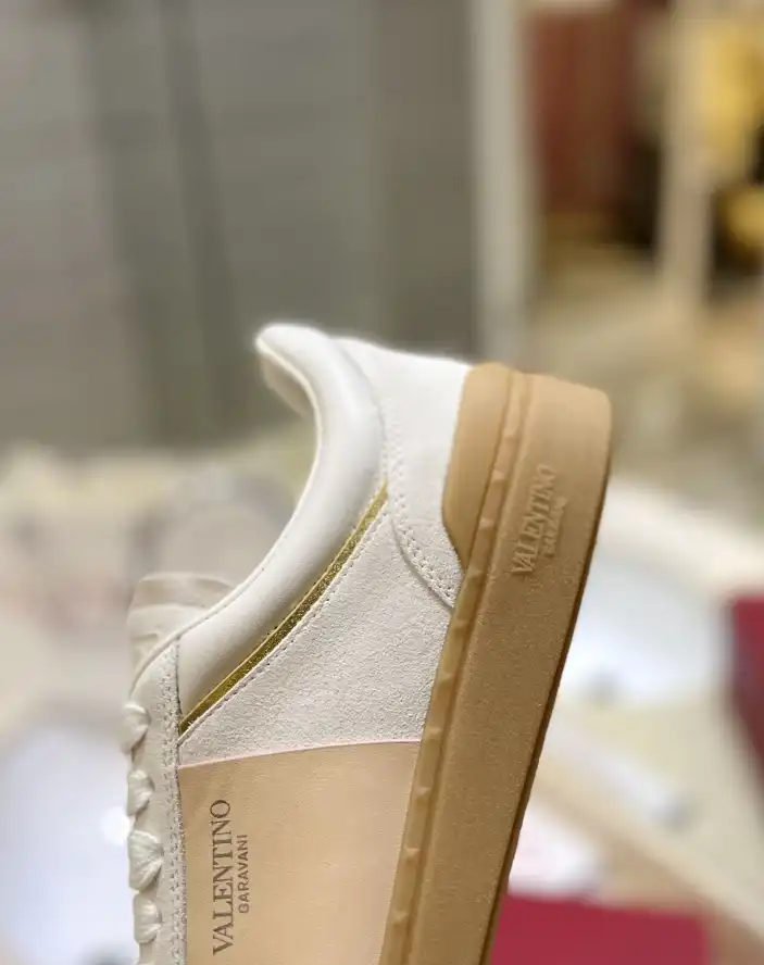 hype Valentino Casual Shoes