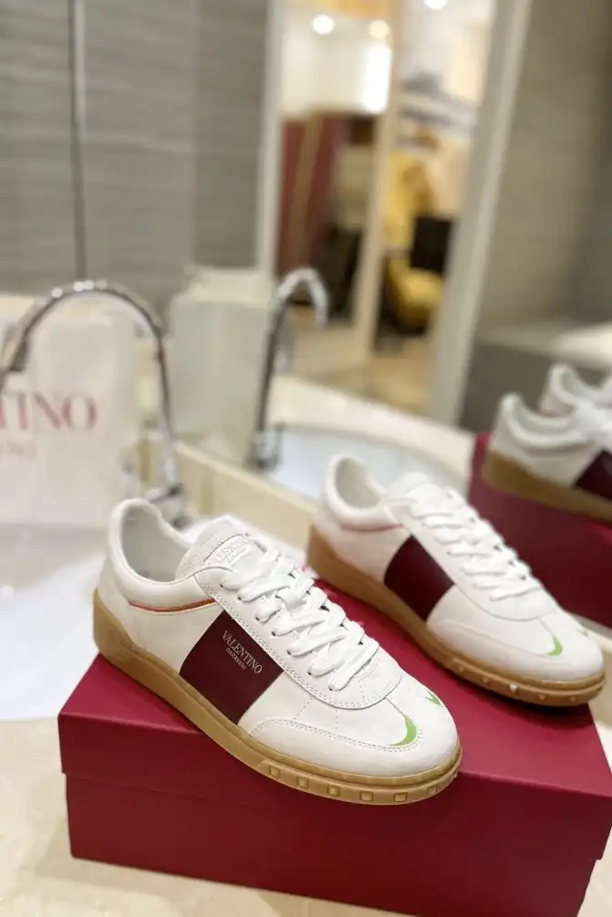 hype Valentino Casual Shoes