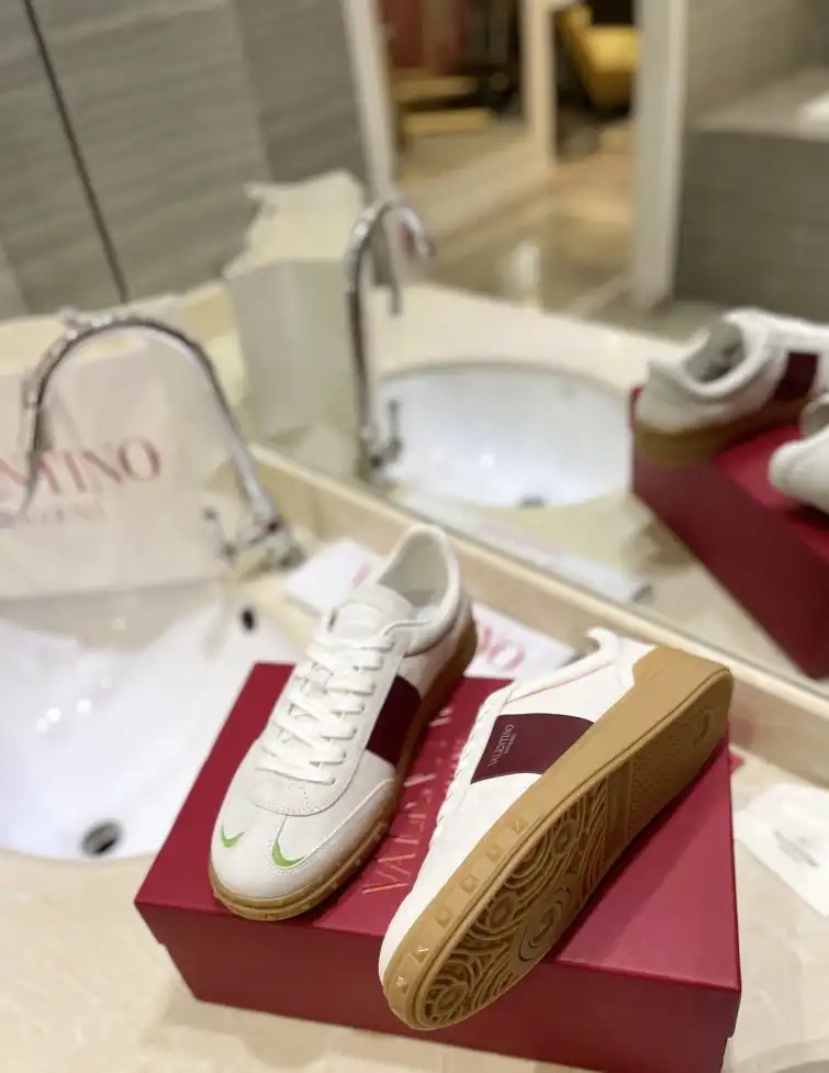 hype Valentino Casual Shoes