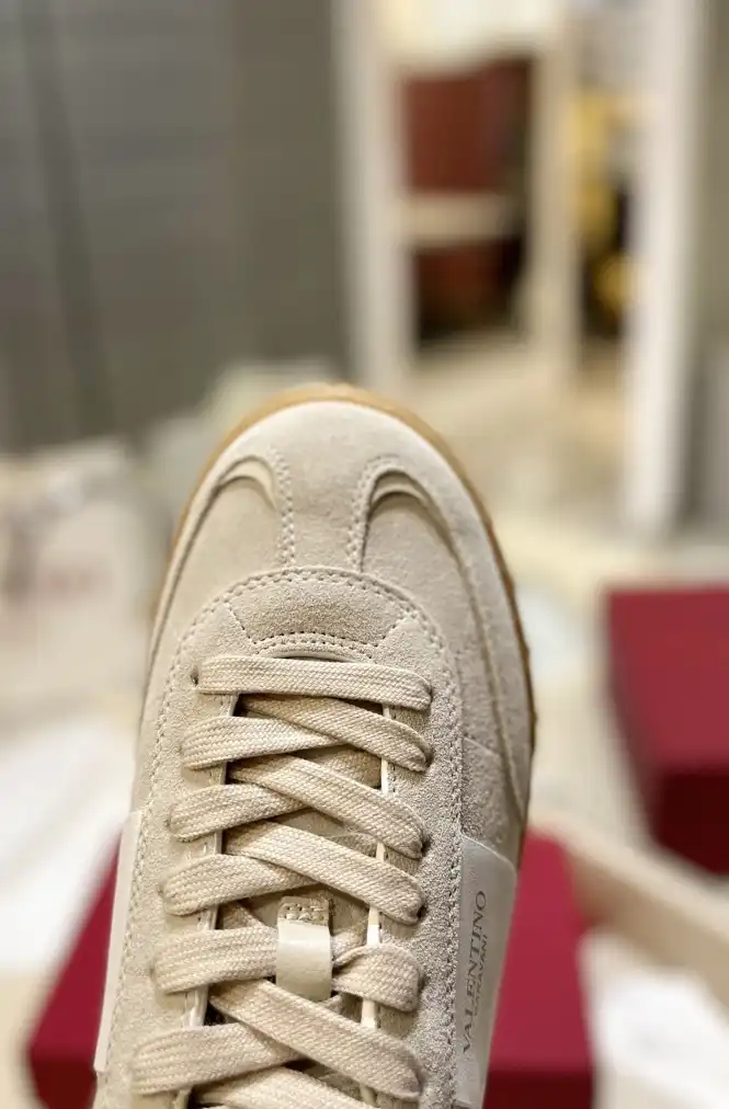 hype Valentino Casual Shoes