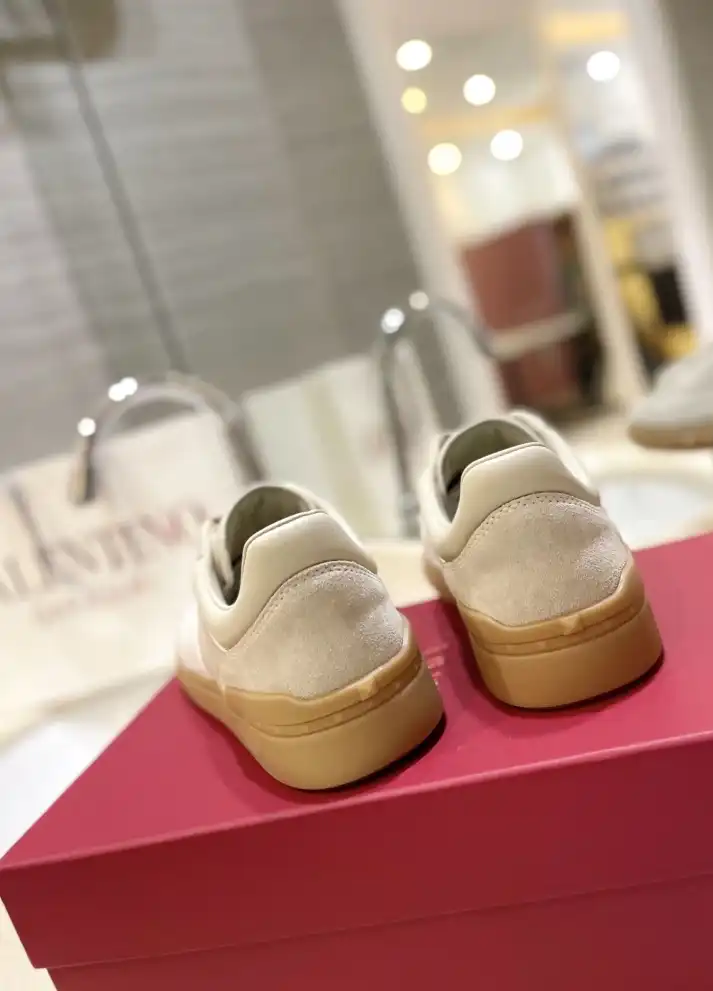 hype Valentino Casual Shoes