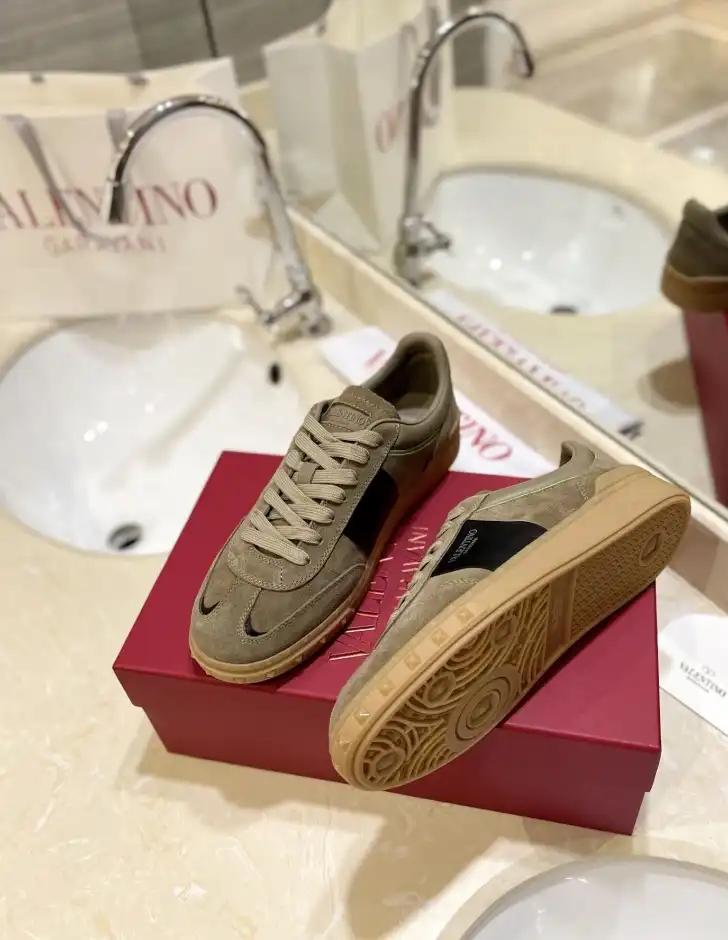 hype Valentino Casual Shoes