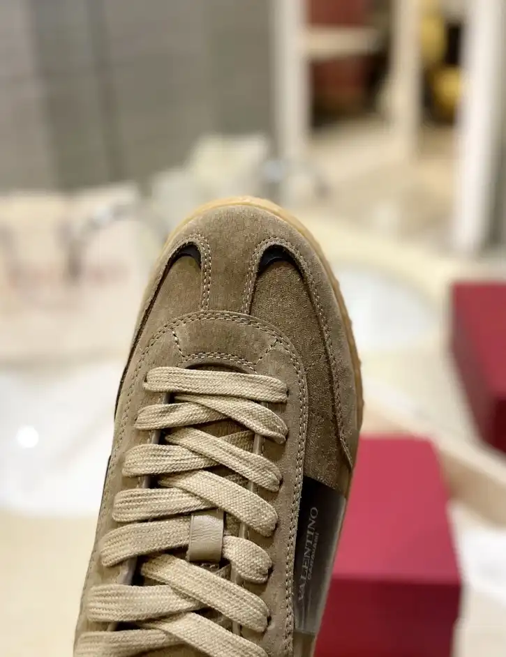 hype Valentino Casual Shoes