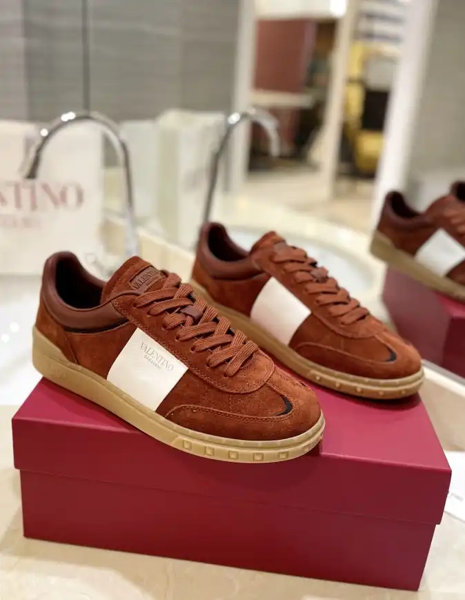 hype Valentino Casual Shoes