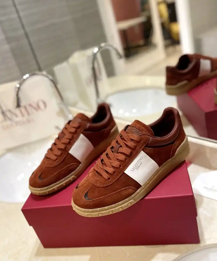 hype Valentino Casual Shoes