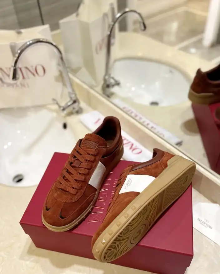 hype Valentino Casual Shoes