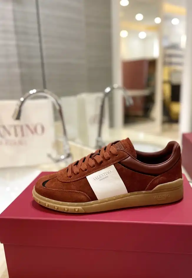 hype Valentino Casual Shoes