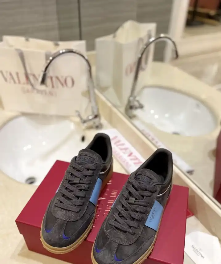 hype Valentino Casual Shoes