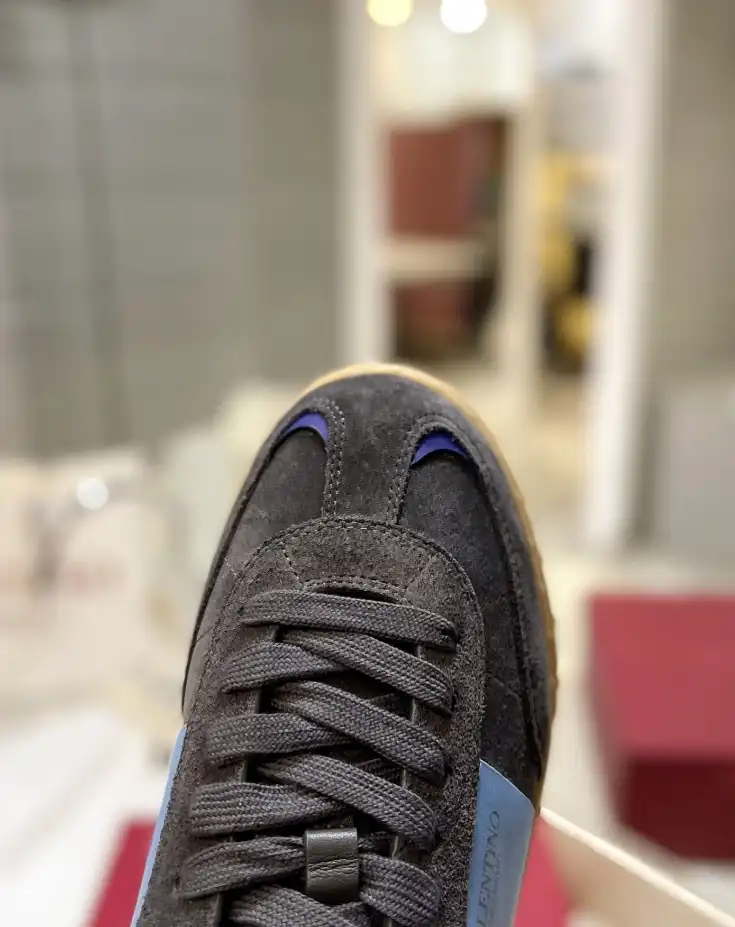 hype Valentino Casual Shoes