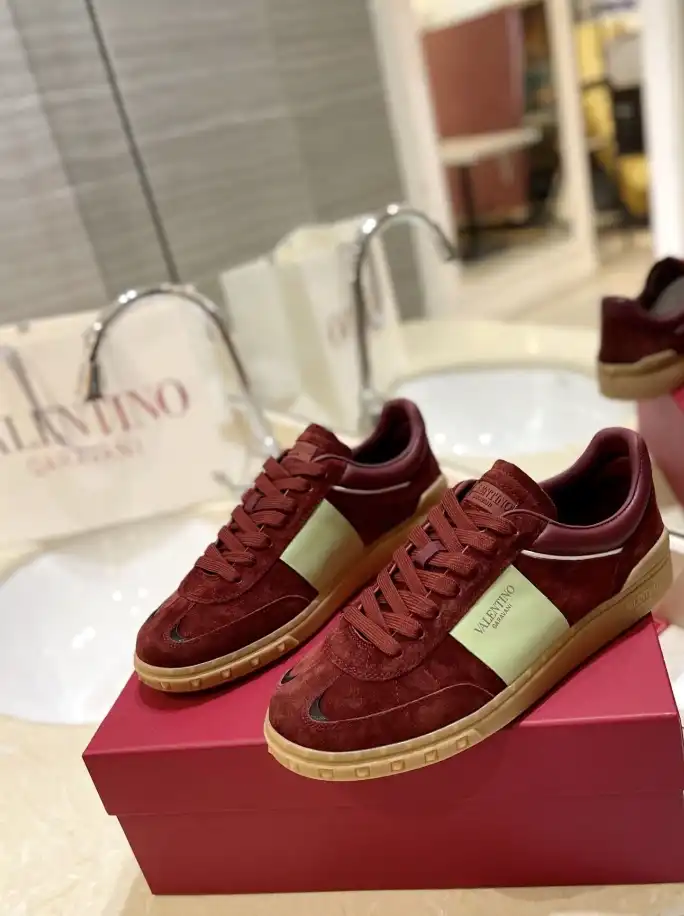 hype Valentino Casual Shoes