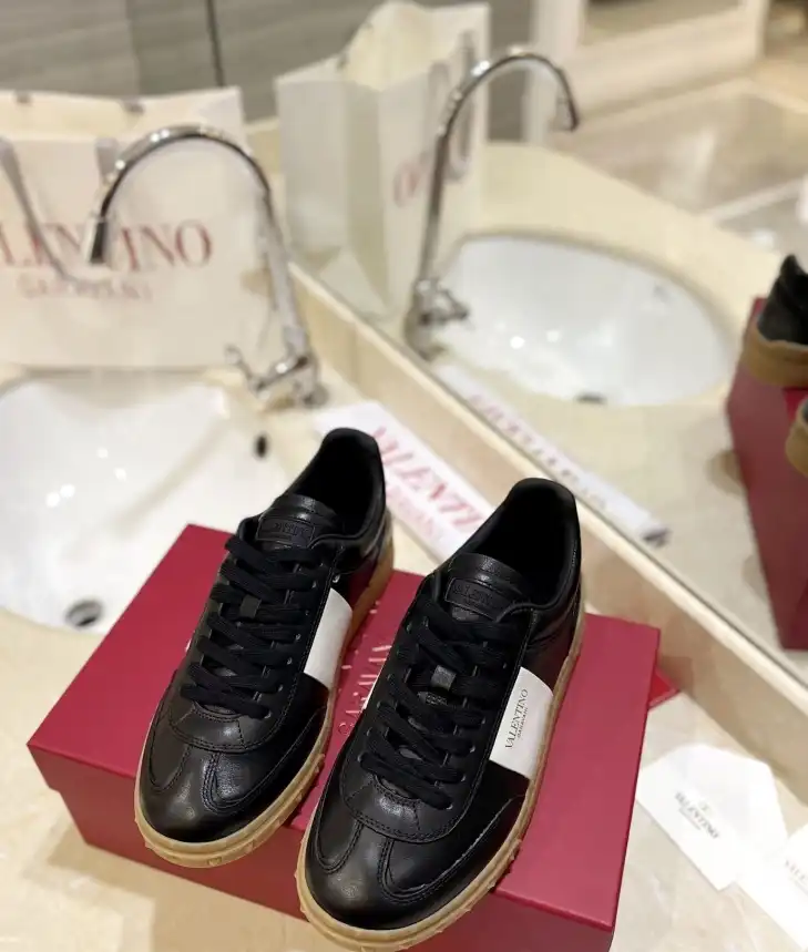 hype Valentino Casual Shoes