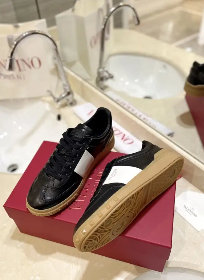 hype Valentino Casual Shoes