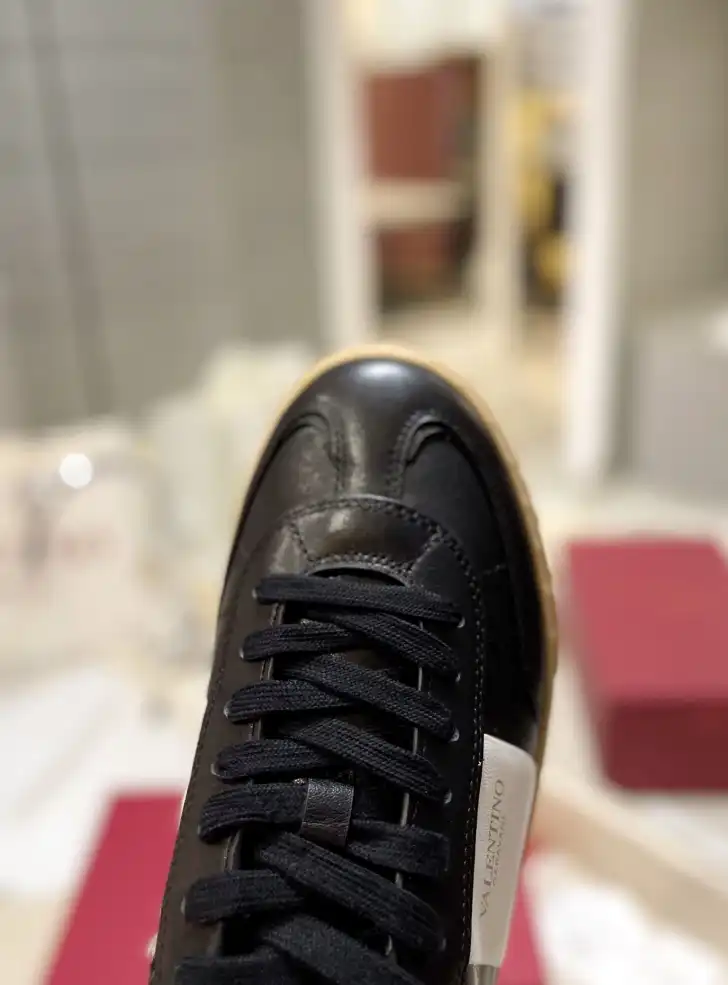 hype Valentino Casual Shoes