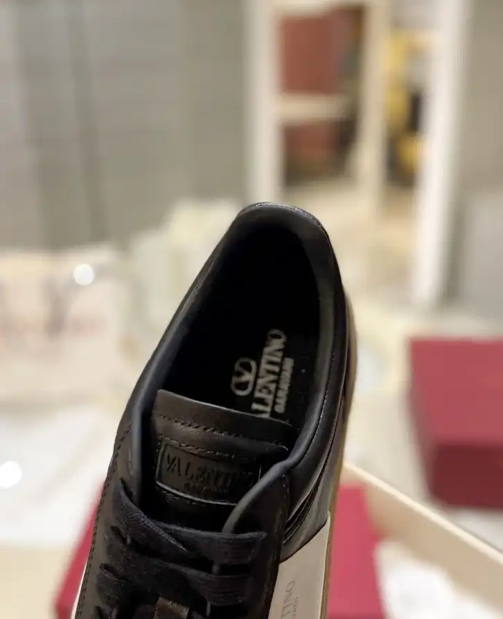 hype Valentino Casual Shoes