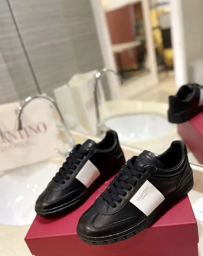 hype Valentino Casual Shoes