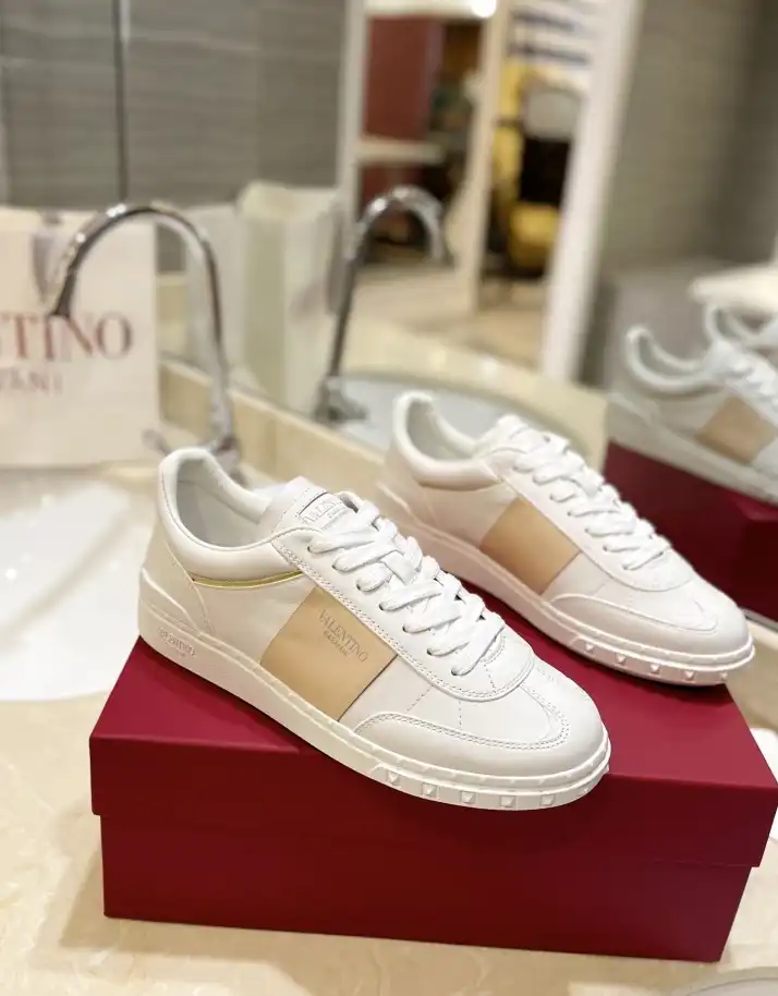 hype Valentino Casual Shoes