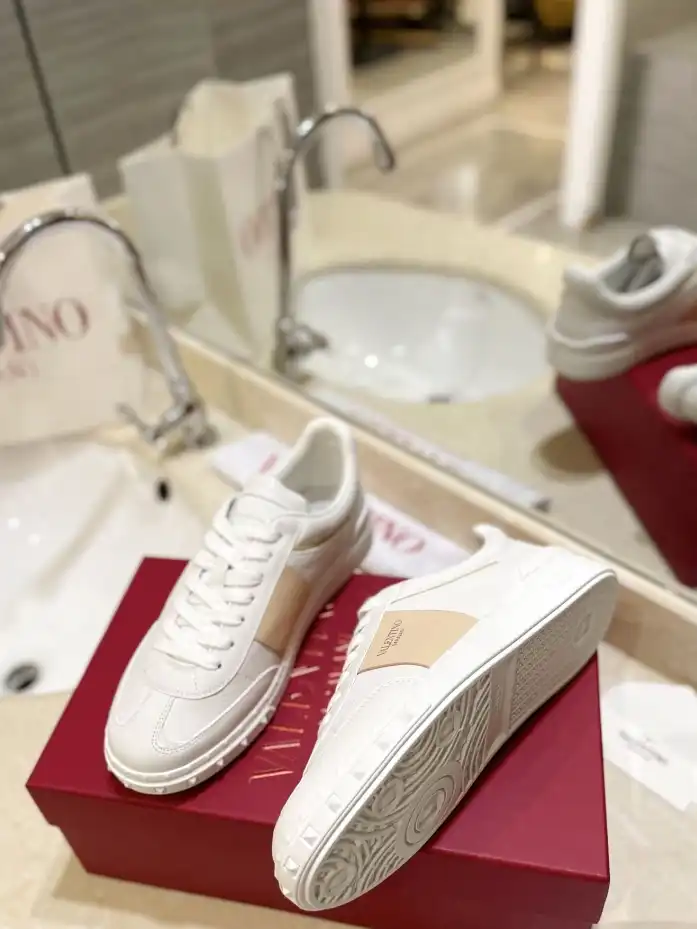 hype Valentino Casual Shoes