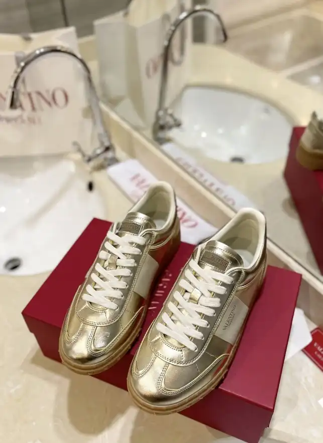 hype Valentino Casual Shoes