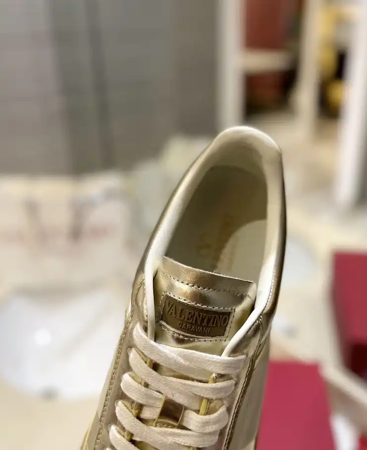 hype Valentino Casual Shoes