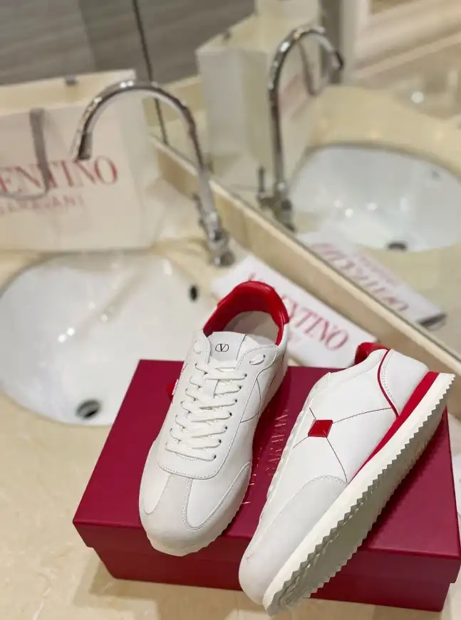 hype Valentino Casual Shoes