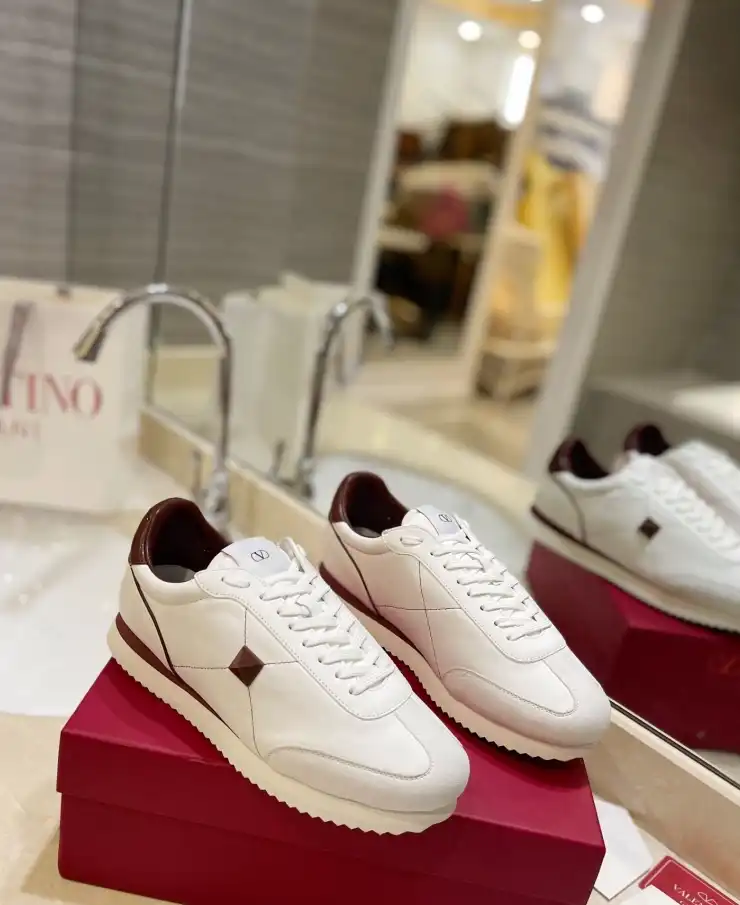 hype Valentino Casual Shoes