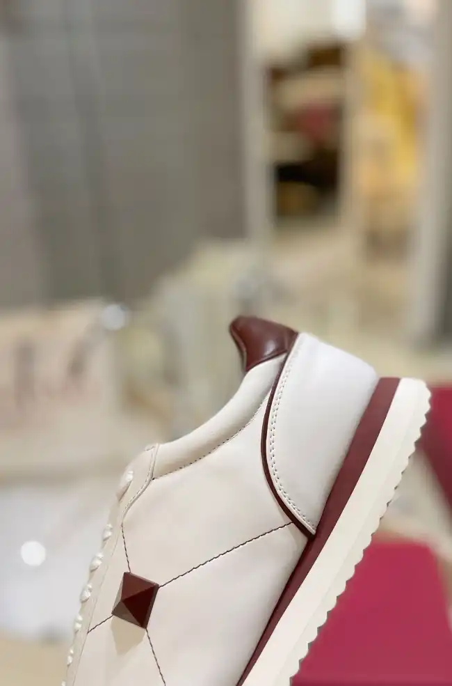 hype Valentino Casual Shoes