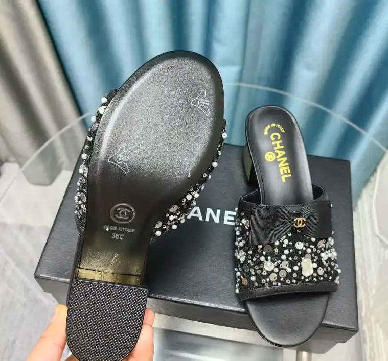 hype Chanel Slippers