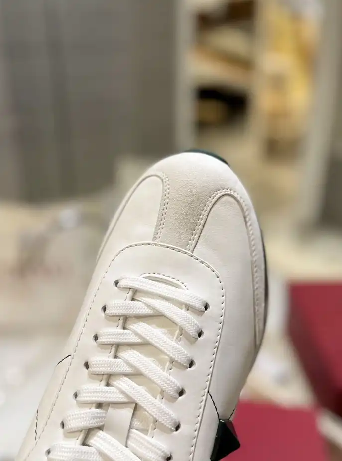 hype Valentino Casual Shoes