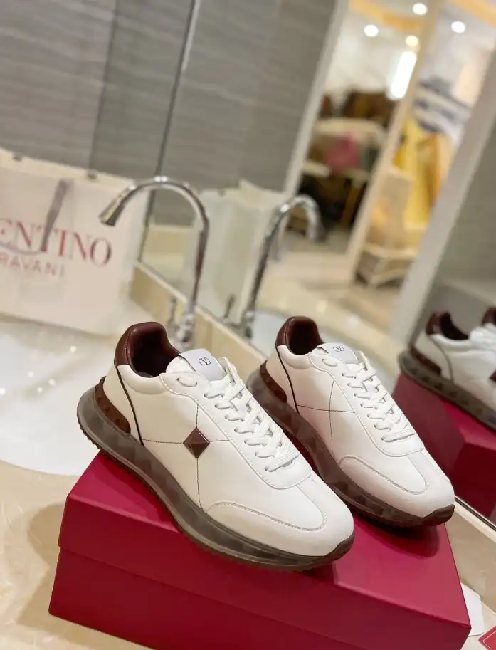 hype Valentino Casual Shoes