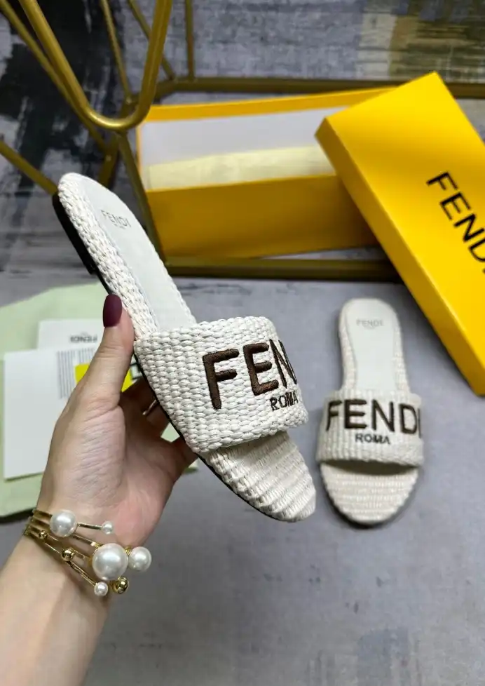 hype Fendi Slippers