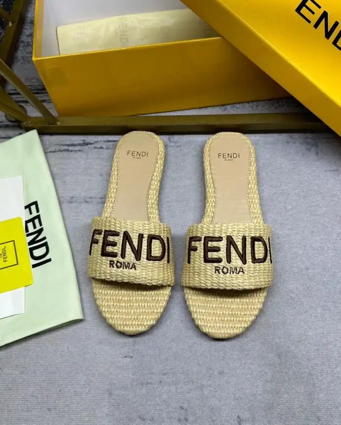 hype Fendi Slippers