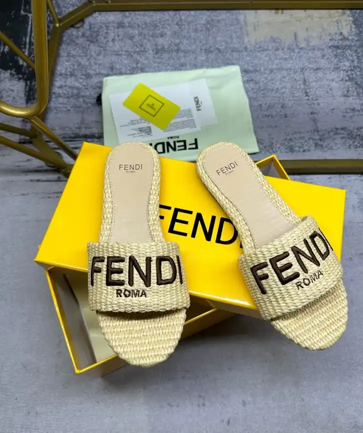 hype Fendi Slippers