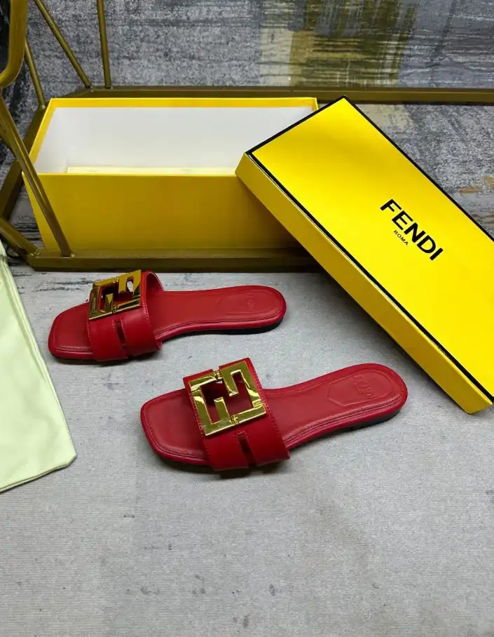 hype Fendi Slippers