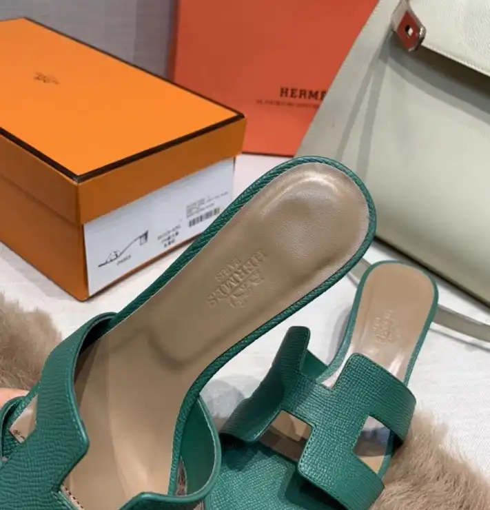 hype Hermes Slippers