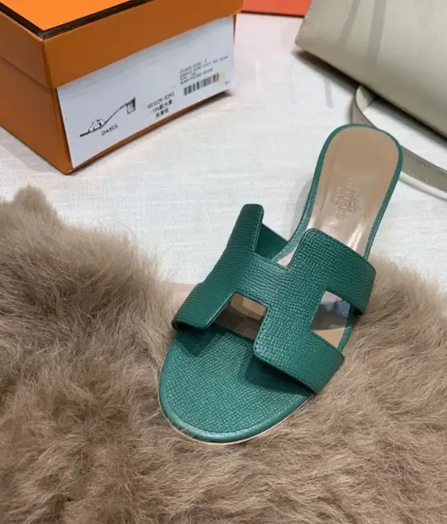 hype Hermes Slippers