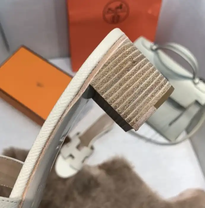 hype Hermes Slippers