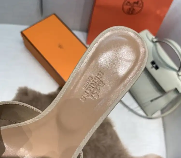 hype Hermes Slippers