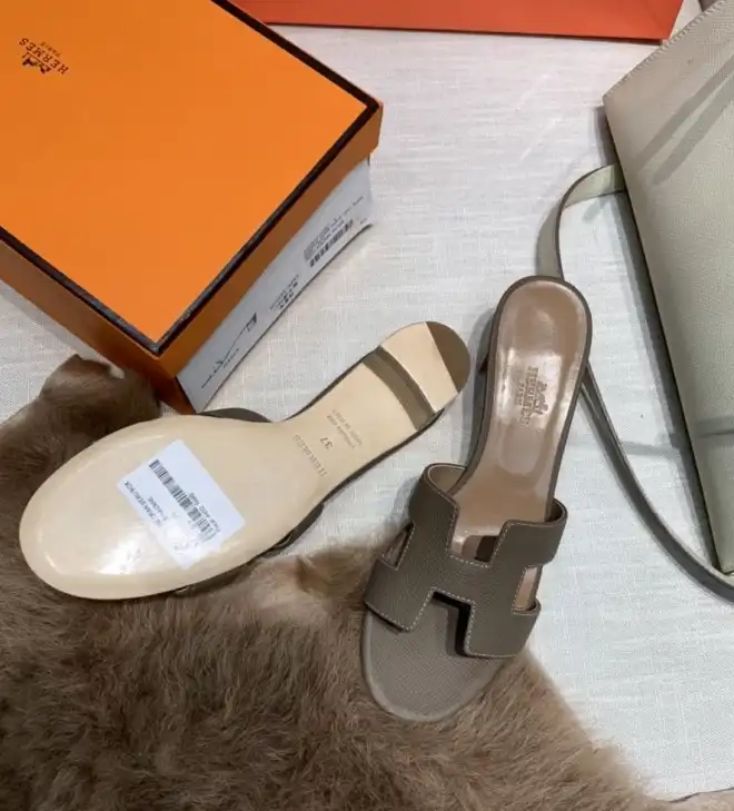 hype Hermes Slippers