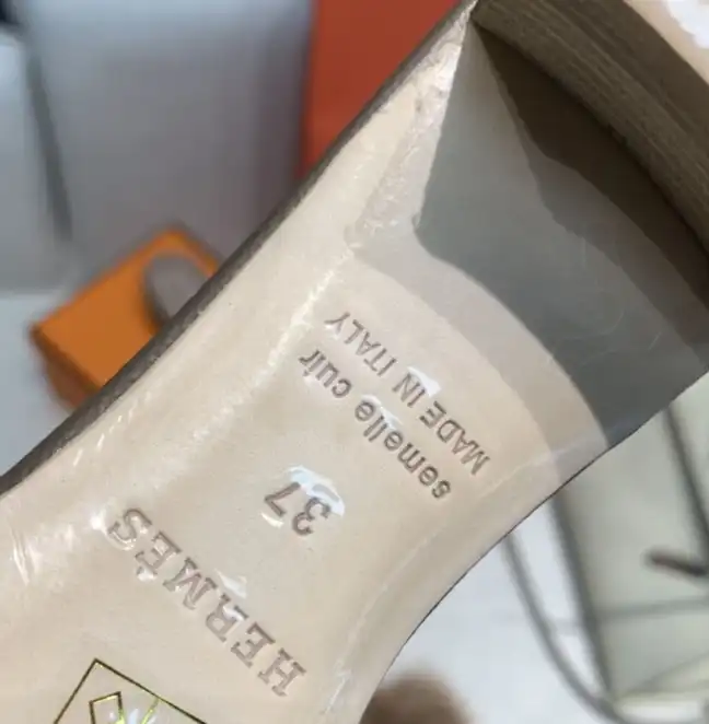 hype Hermes Slippers