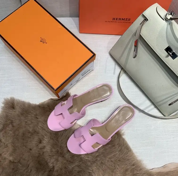 hype Hermes Slippers