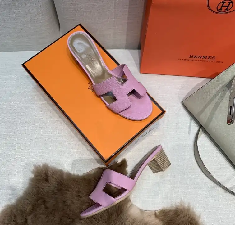 hype Hermes Slippers