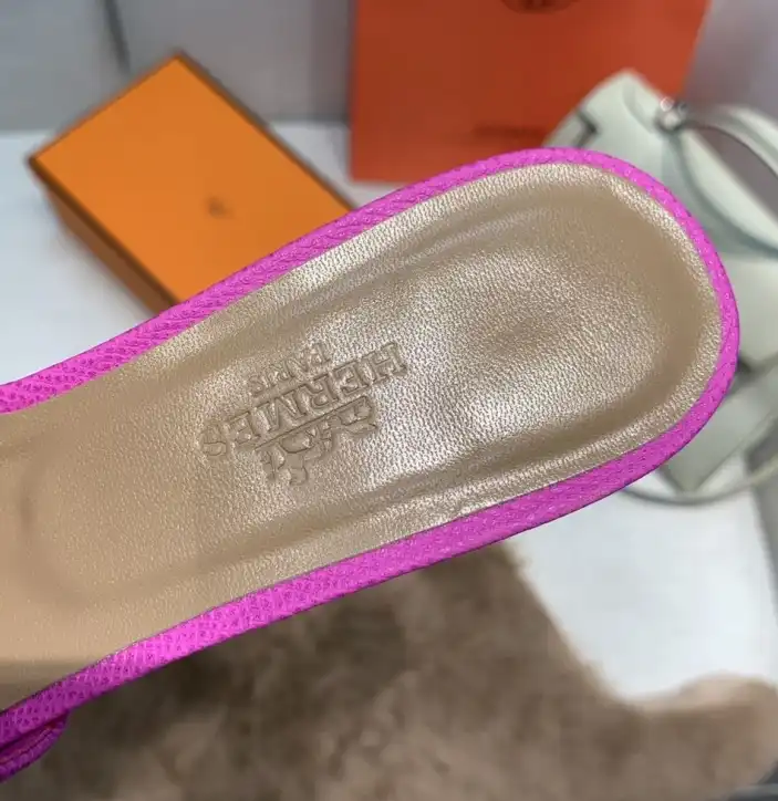 hype Hermes Slippers