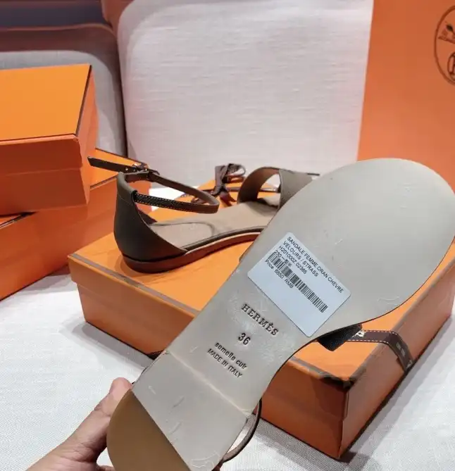 hype Hermes Slippers