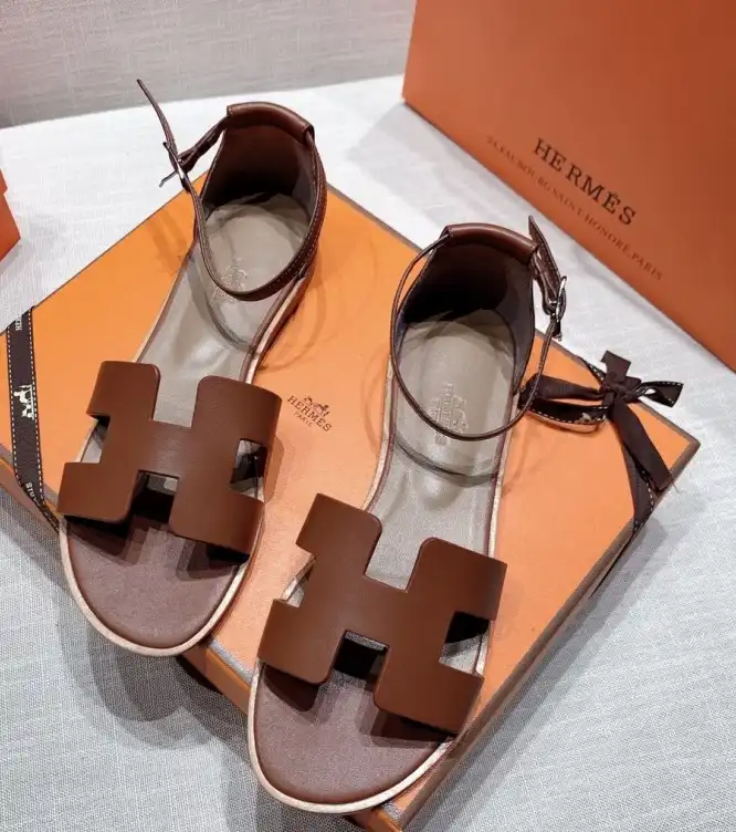 hype Hermes Slippers