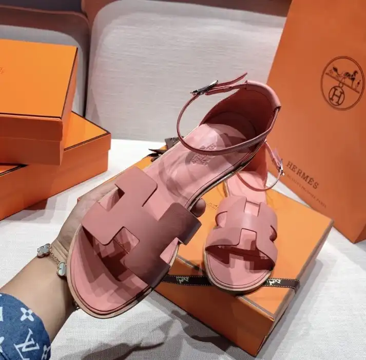 hype Hermes Slippers