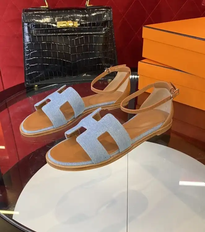 hype Hermes Slippers