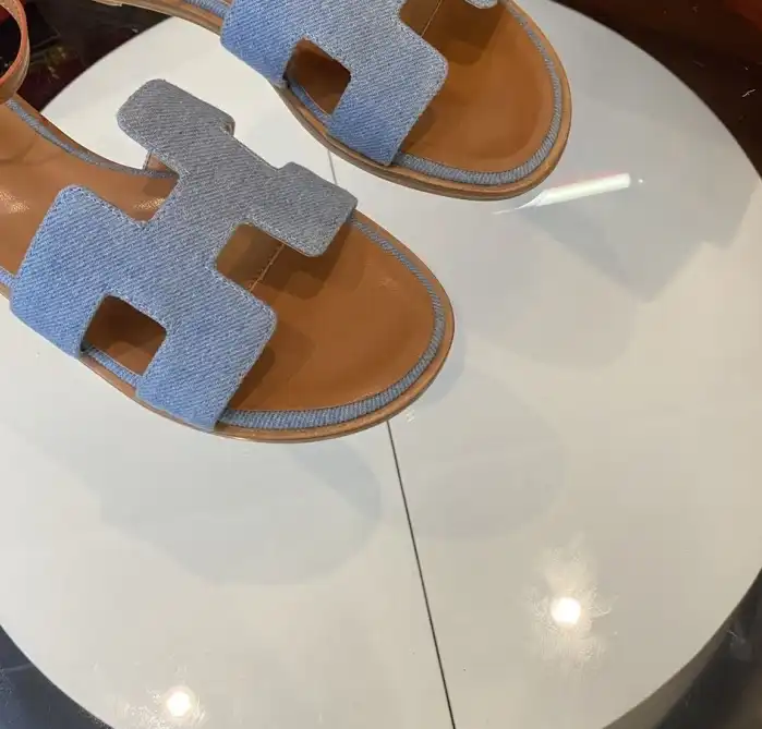 hype Hermes Slippers