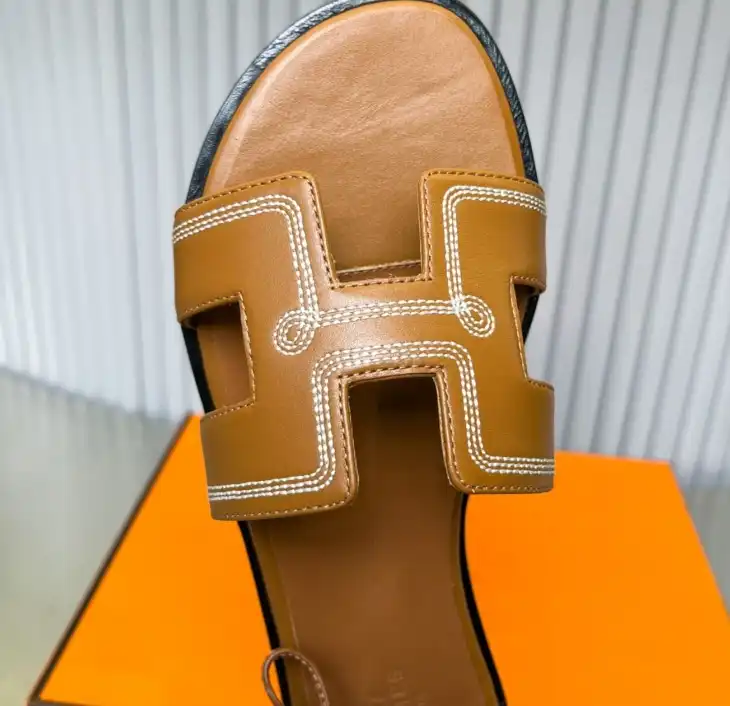 hype Hermes Slippers